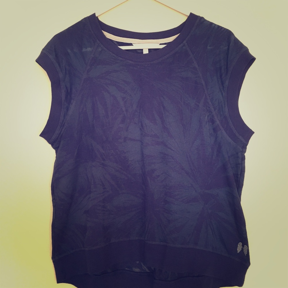 Victoria’s Secret Palm Tree Top